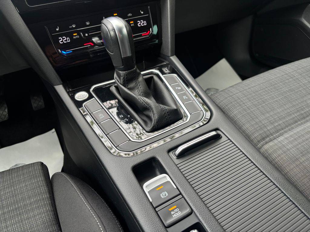 Volkswagen Passat 1.5TSI/2022/1MAJ,WEBASTO-ZÁRUK