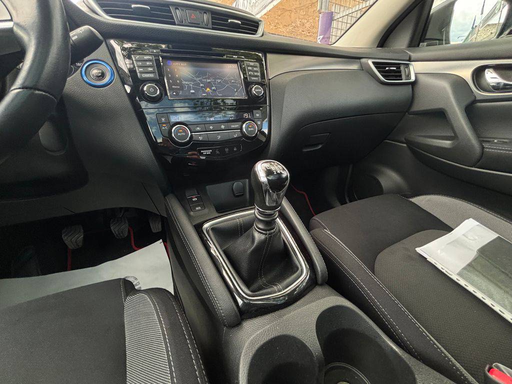 Nissan Qashqai 1.6DIG-T/2018/N-CON/1M/CZ-ZÁR 