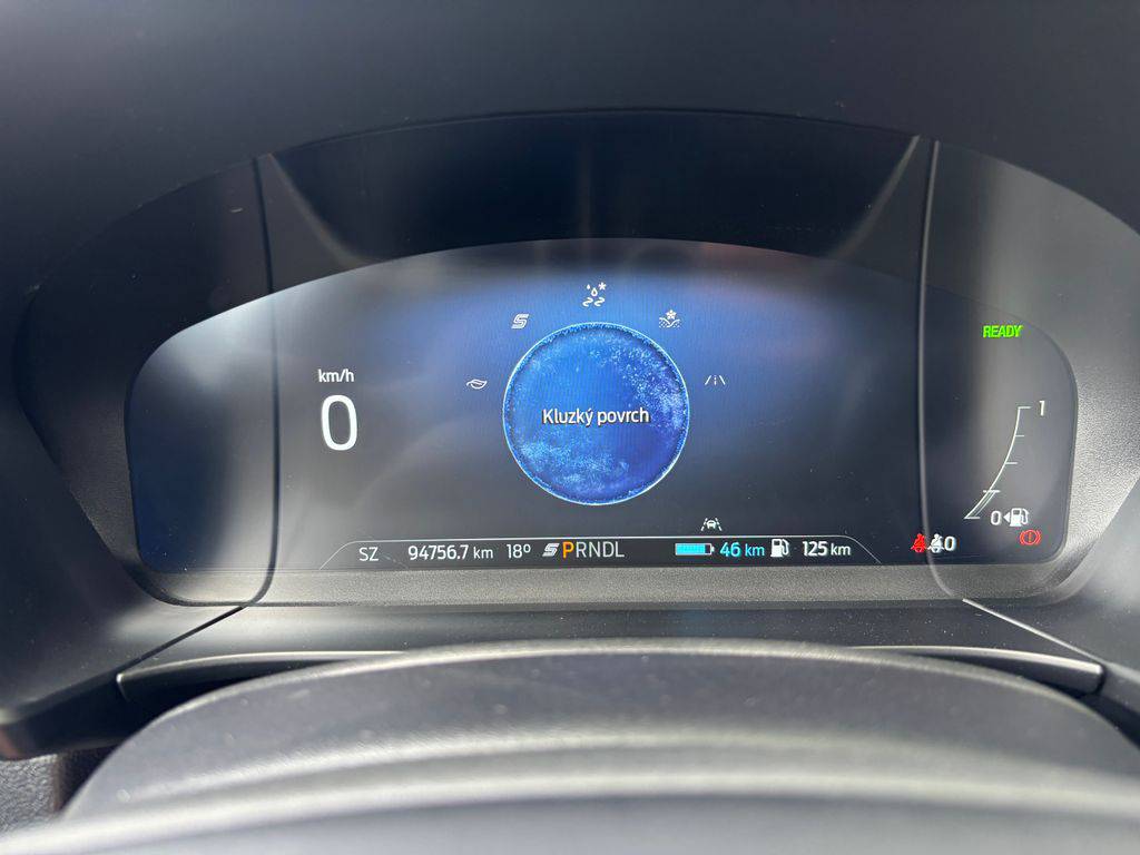 Ford Kuga 2.5PHEV/2023/TITANIUN X-1MAJ-Z
