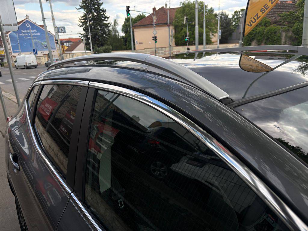 Nissan Qashqai 1.6DIG-T/2018/N-CON/1M/CZ-ZÁR 