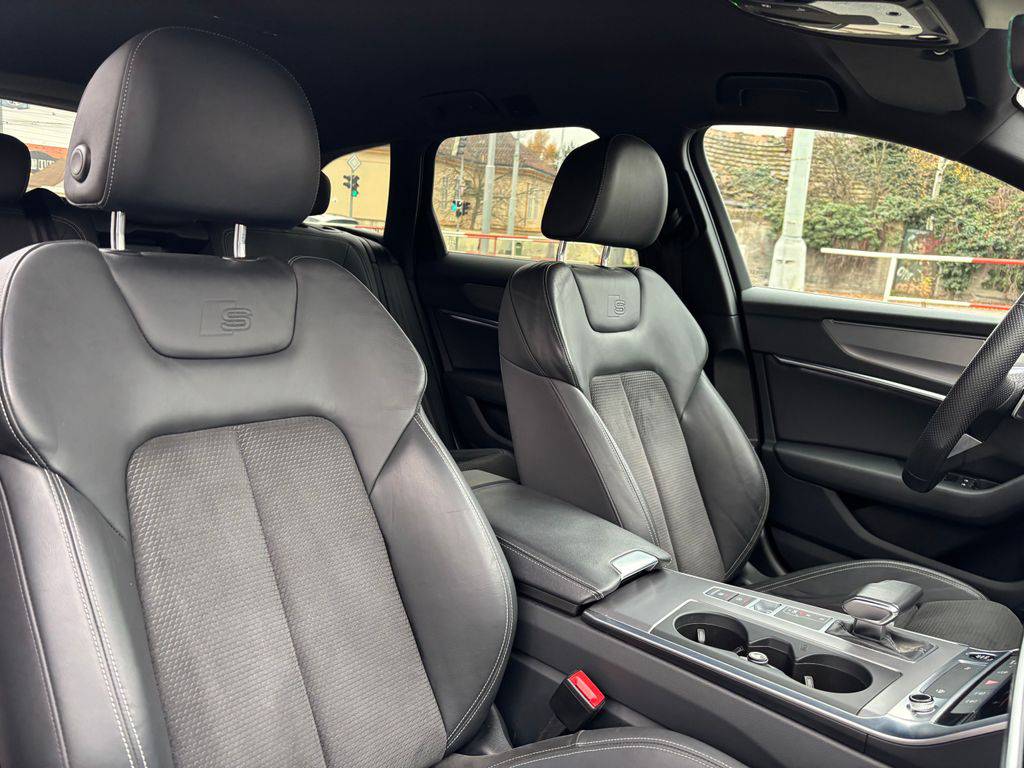 Audi A6 55TFSIe/2021/4X4,S-LINE-270FK6