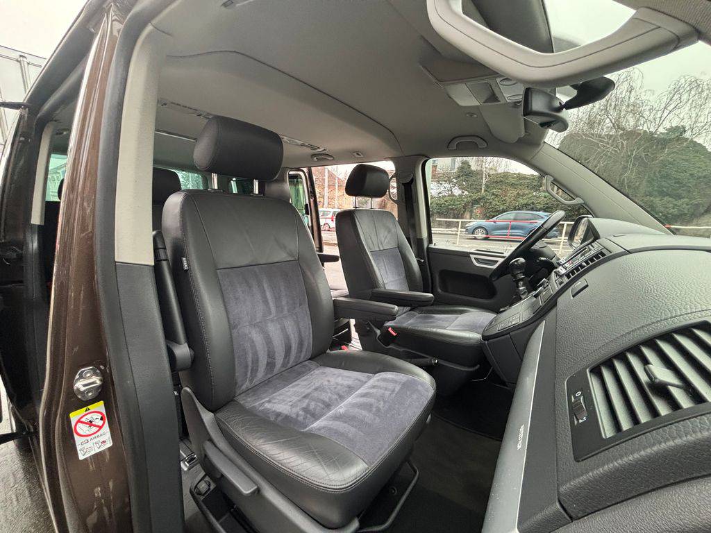 Volkswagen T5 Multivan 2.0BiTDI/2011/HIGHLINE-MAN6