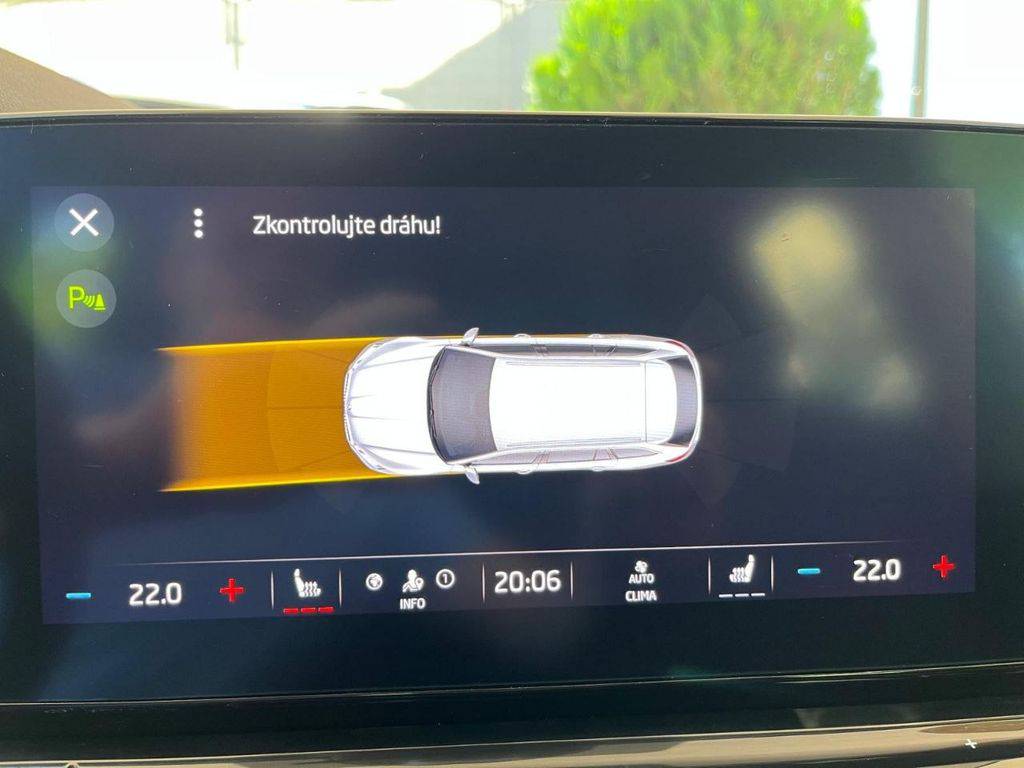 Škoda Octavia 2.0TDI-85KW/2022/1M,MAN6-ZÁRUK