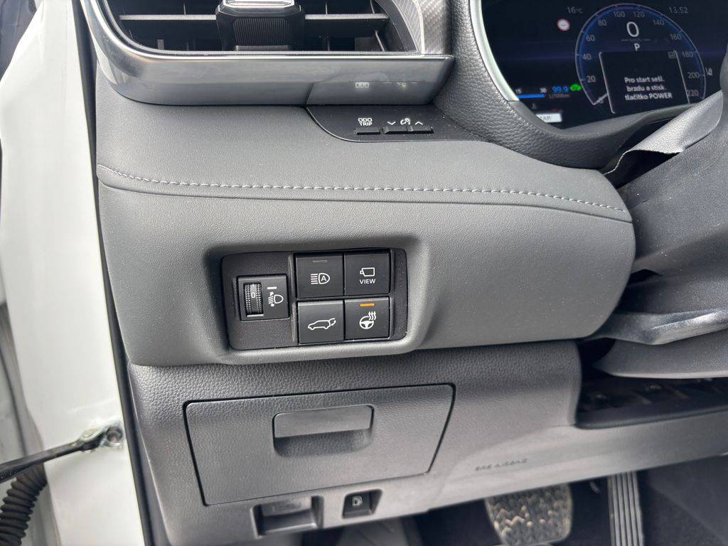 Toyota Highlander 2.5HEV e-CVT.CZ.DPH.Executive-