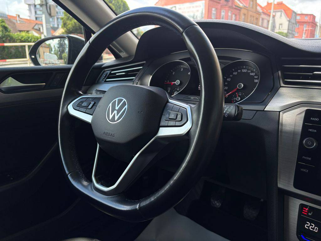 Volkswagen Passat 2.0TDI/2021/1MAJ,DPH-ZÁRUKA-AKCE