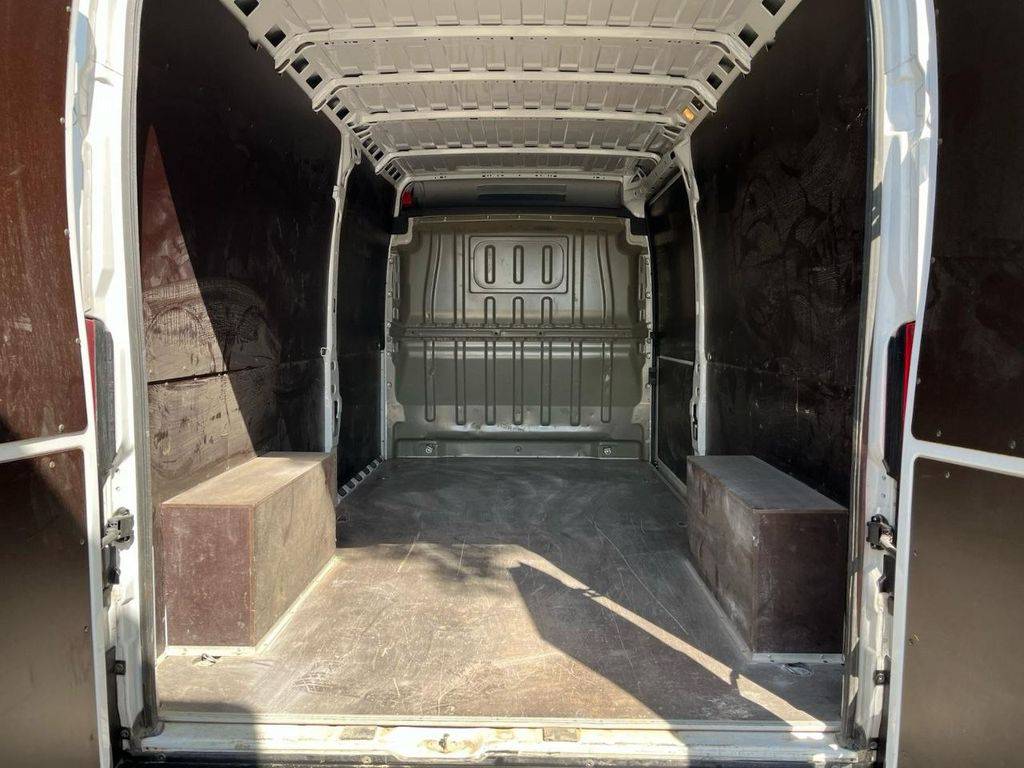 Peugeot Boxer 2,2 BlueHDi-103kW/2024/L3H2,MA