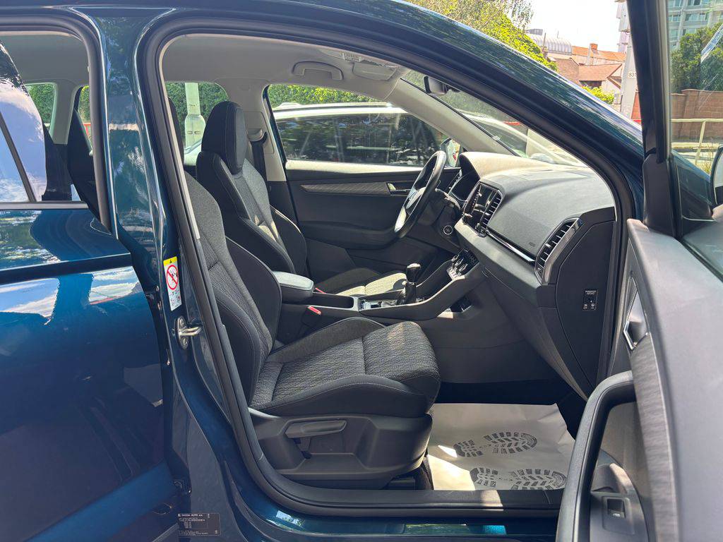Škoda Karoq 1.6TDi/2023/STYLE.ČR.1M.DPH21%.VIRTUAL