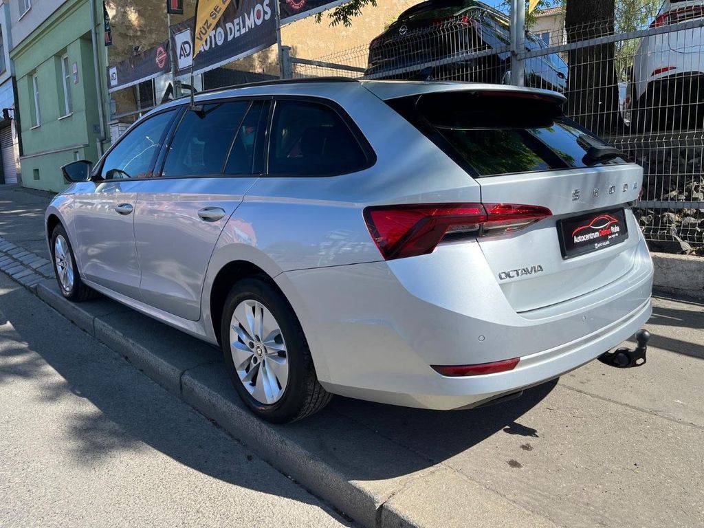 Škoda Octavia 2.0TDI-85KW/2022/1M,WEBASTO-ZÁRUKA