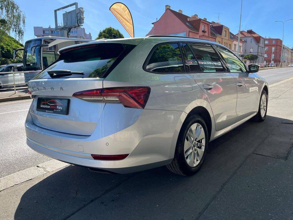 Škoda Octavia 2.0TDI-85KW/2022/1M,WEBASTO-ZÁRUKA