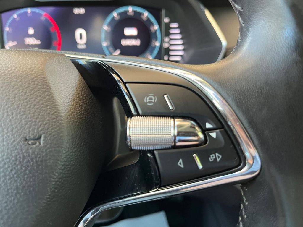 Škoda Octavia 2.0TDI-85KW/2022/1M,WEBASTO-ZÁRUKA