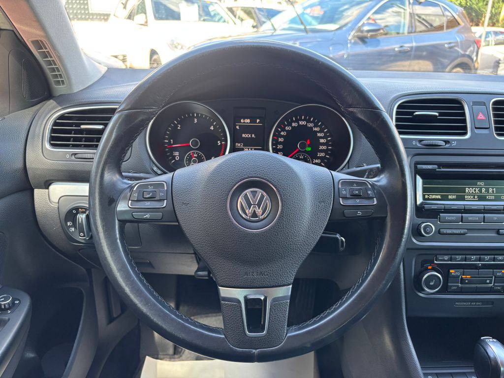 Volkswagen Golf 1.6TDi/2013/DSG.HIGHLINE.ČR.AK