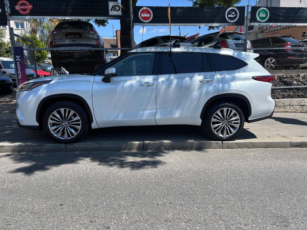 Toyota Highlander 2.5HEV e-CVT.CZ.DPH.PRESTIGE.1M-ZÁRUKA 