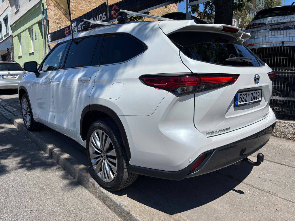Toyota Highlander 2.5HEV e-CVT.CZ.DPH.PRESTIGE.1M-ZÁRUKA 
