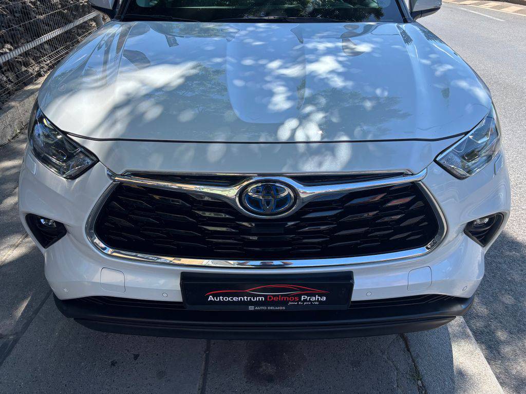 Toyota Highlander 2.5HEV e-CVT.CZ.DPH.PRESTIGE.1M-ZÁRUKA 