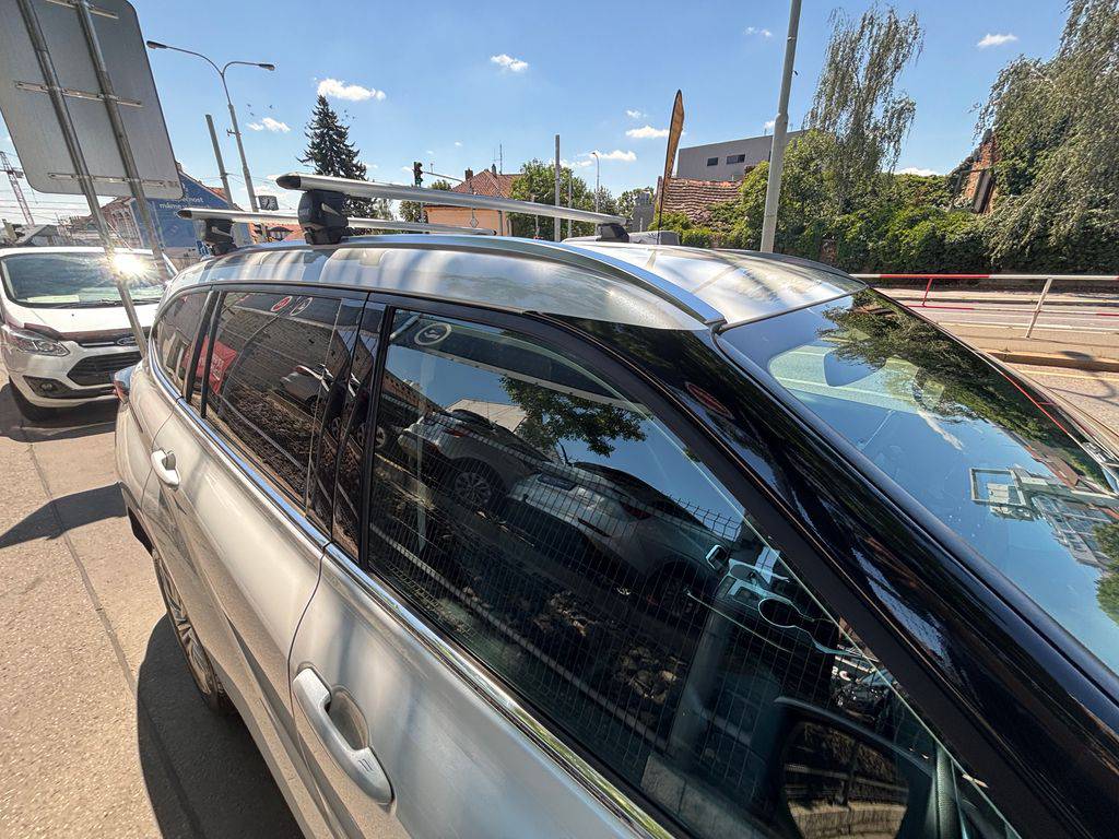 Toyota Highlander 2.5HEV e-CVT.CZ.DPH.PRESTIGE.1M-ZÁRUKA 