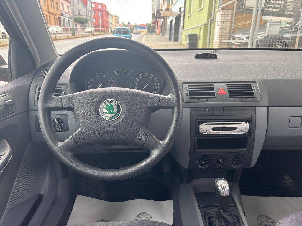 Škoda Fabia 1.4MPI/2002/AMB.2MAJ.ČR-TAŽNÉ