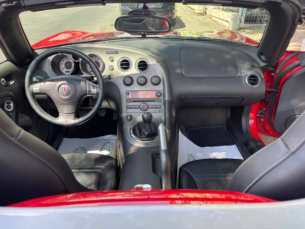 Pontiac Solstice 2.4i/2007/MAN6.KŮŽE.2MAJITEL