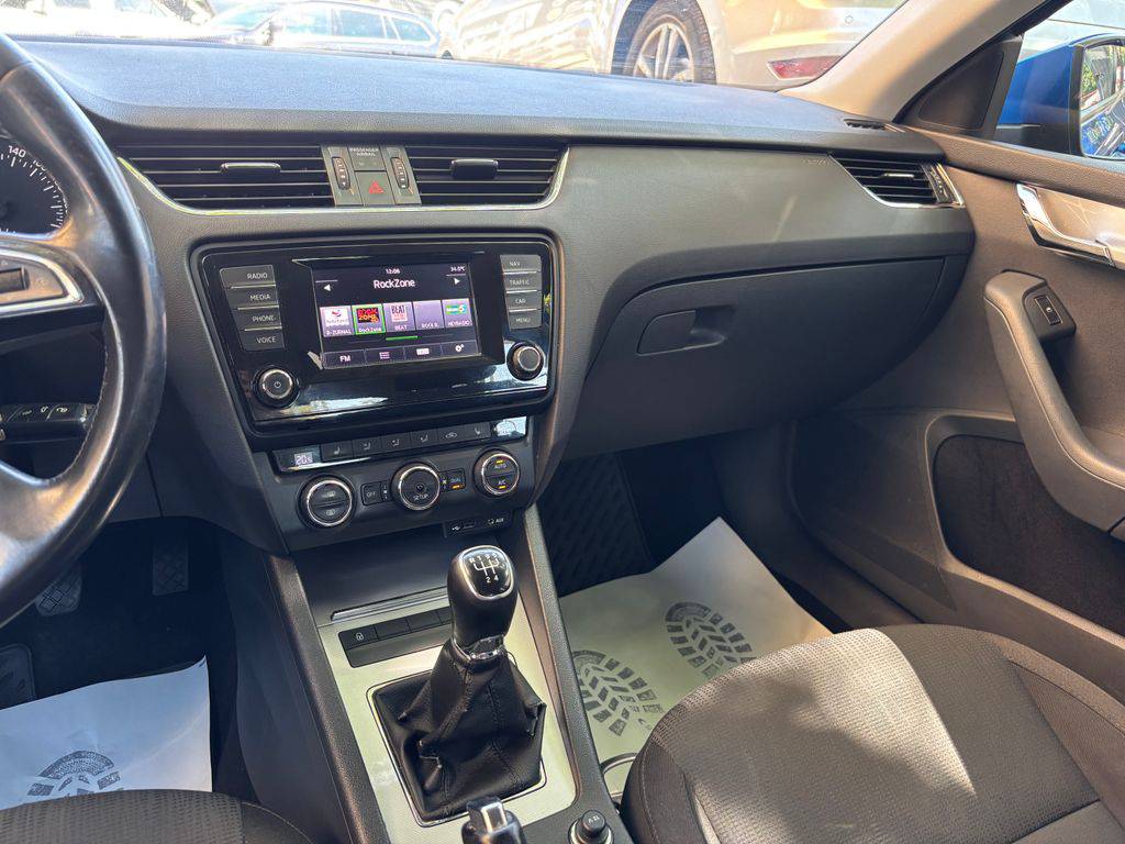 Škoda Octavia 1.6TDI/2015/ELEGANCE,ČR,MANUÁL