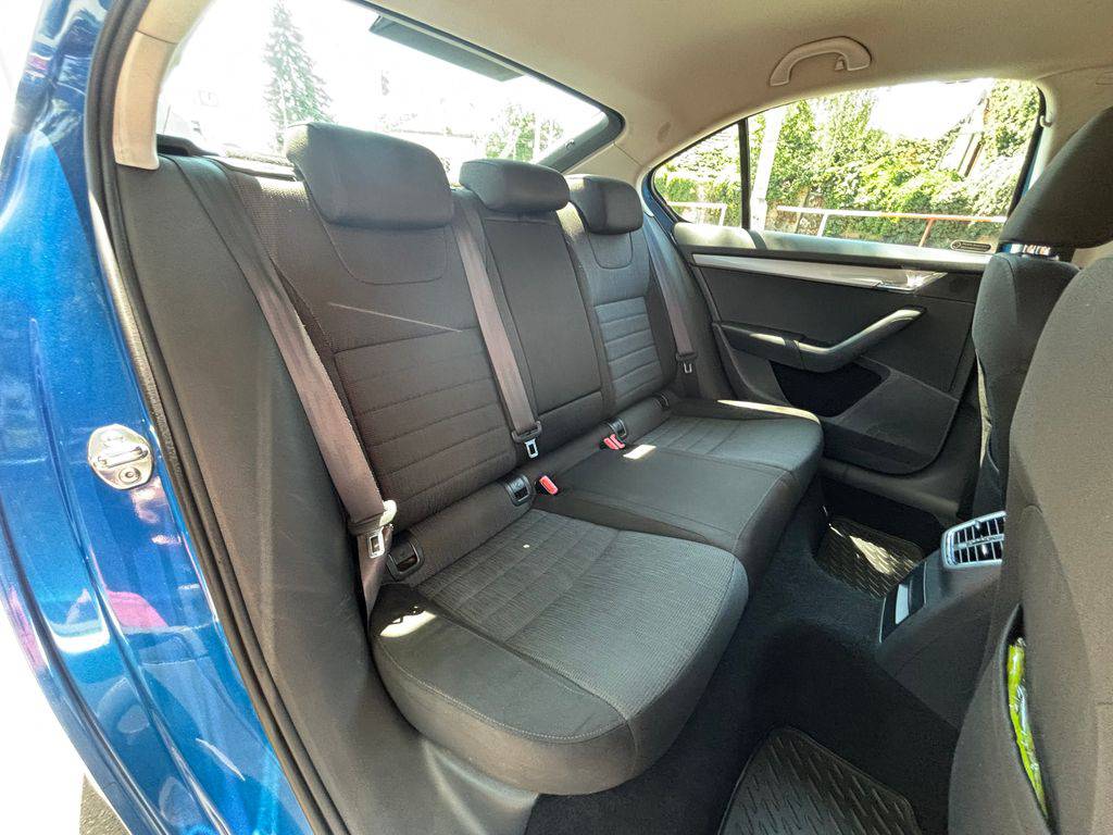 Škoda Octavia 1.6TDI/2015/ELEGANCE,ČR,MANUÁL