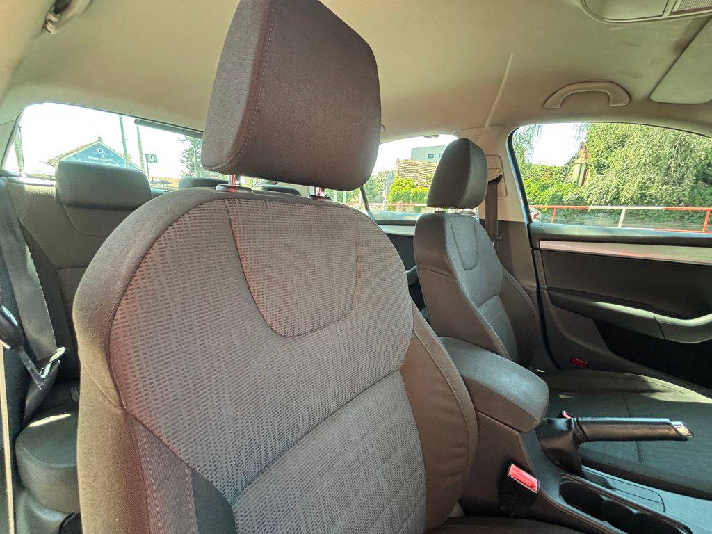 Škoda Octavia 1.6TDI/2015/ELEGANCE,ČR,MANUÁL