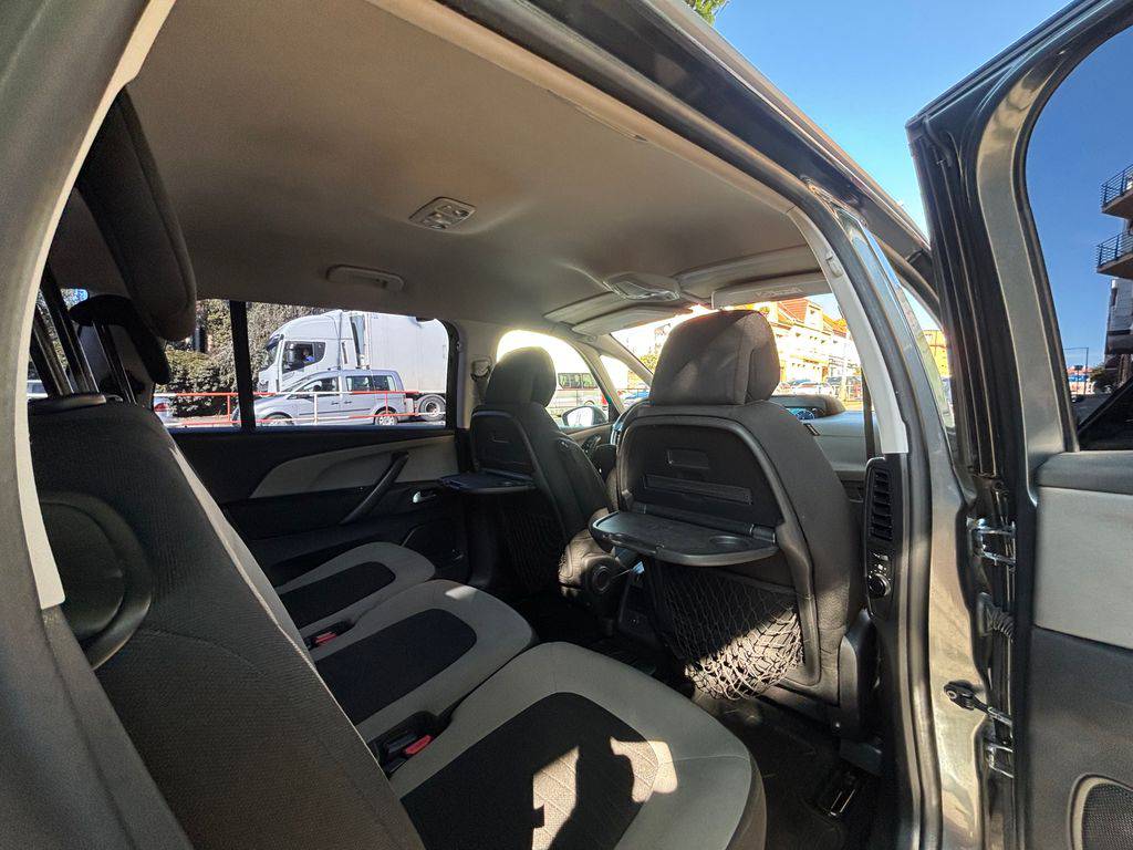 Citroën  1.6HDi.7MÍST.DPH.ČR.1MAJ.DPH.ZÁRUKA12