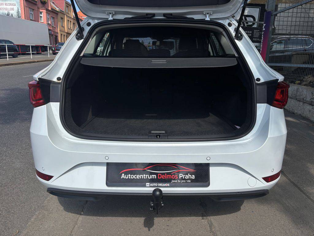 Seat Leon 2.0TDi-110KW/2022/DSG-SPORT.ZÁ