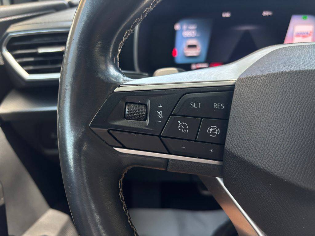Seat Leon 2.0TDi-110KW/2022/DSG-SPORT.ZÁ