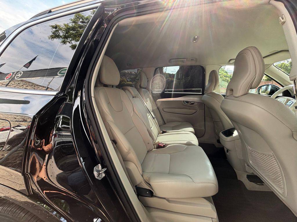 Volvo XC90 D5/2019/MOMENTUM.DPH.ZÁRUKA 12