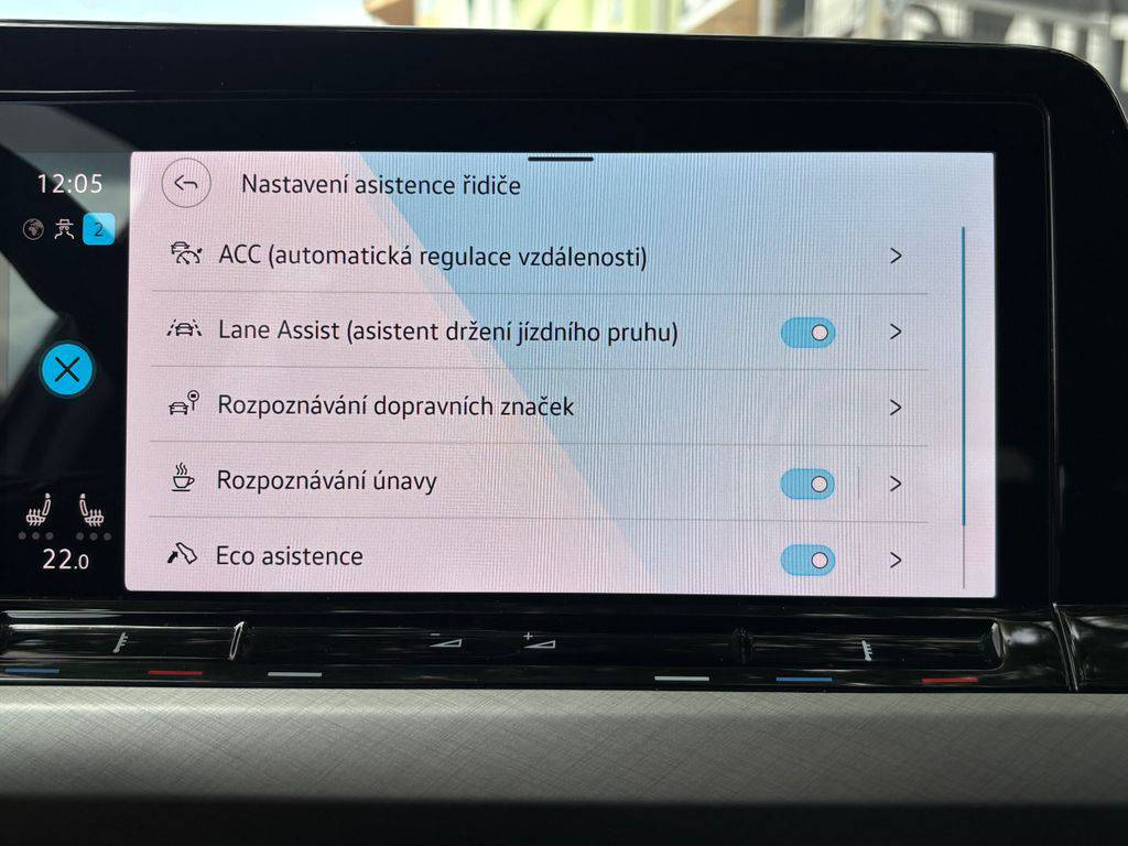 Volkswagen Golf 2.0TDI/2021/LIFE.1M.DPH-ZÁRUKA12