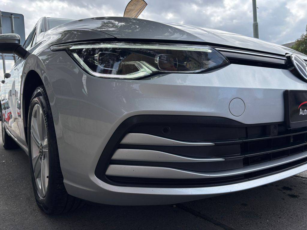 Volkswagen Golf 2.0TDI/2021/LIFE.1M.DPH-ZÁRUKA12