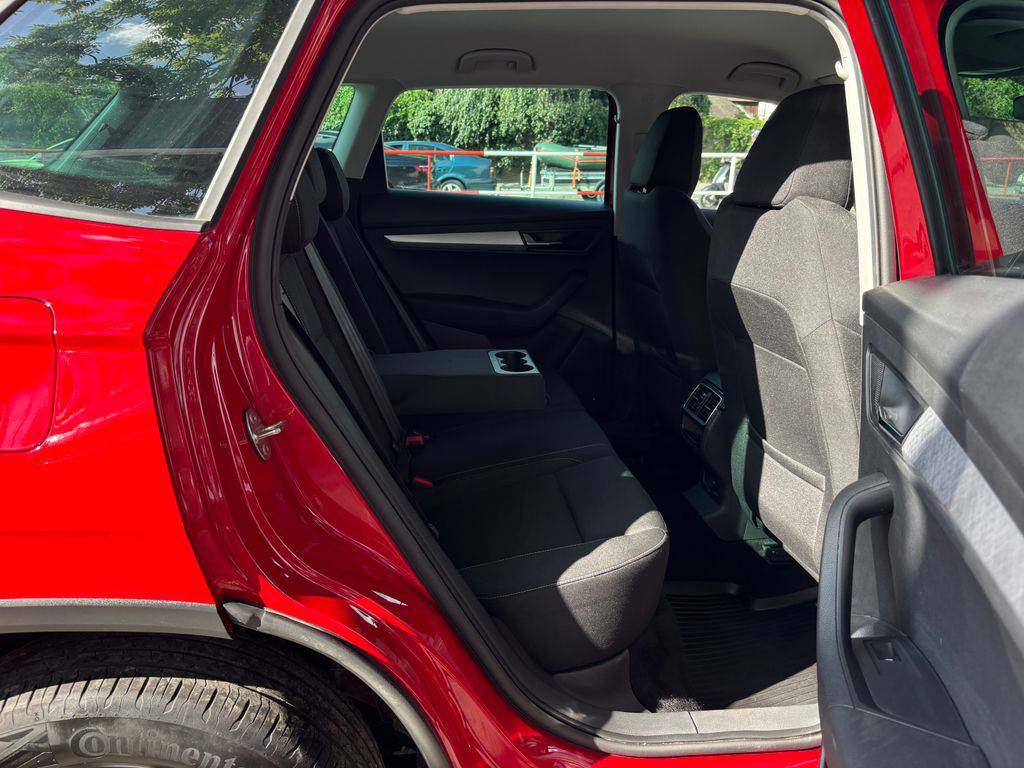 Škoda Karoq 2.0TDi-DSG/2023/ČR.DPH.1MAJ-ZÁ
