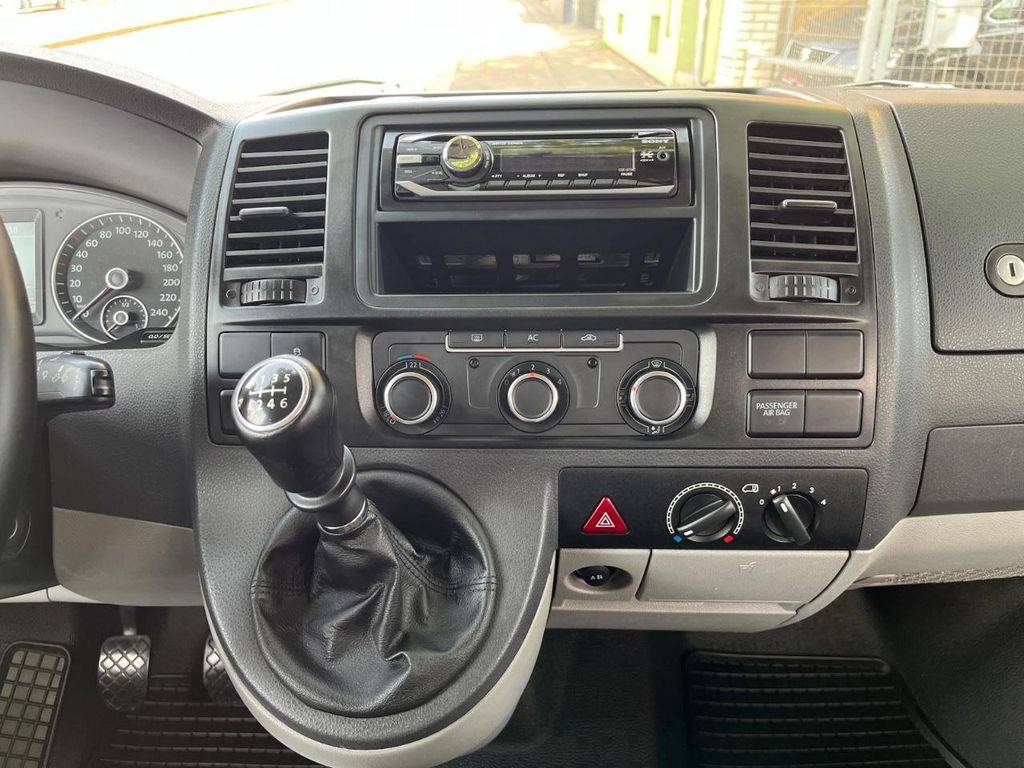 Volkswagen T5 Transporter 2.0TDI/103kW2010/CZ/8MÍST/1.MA