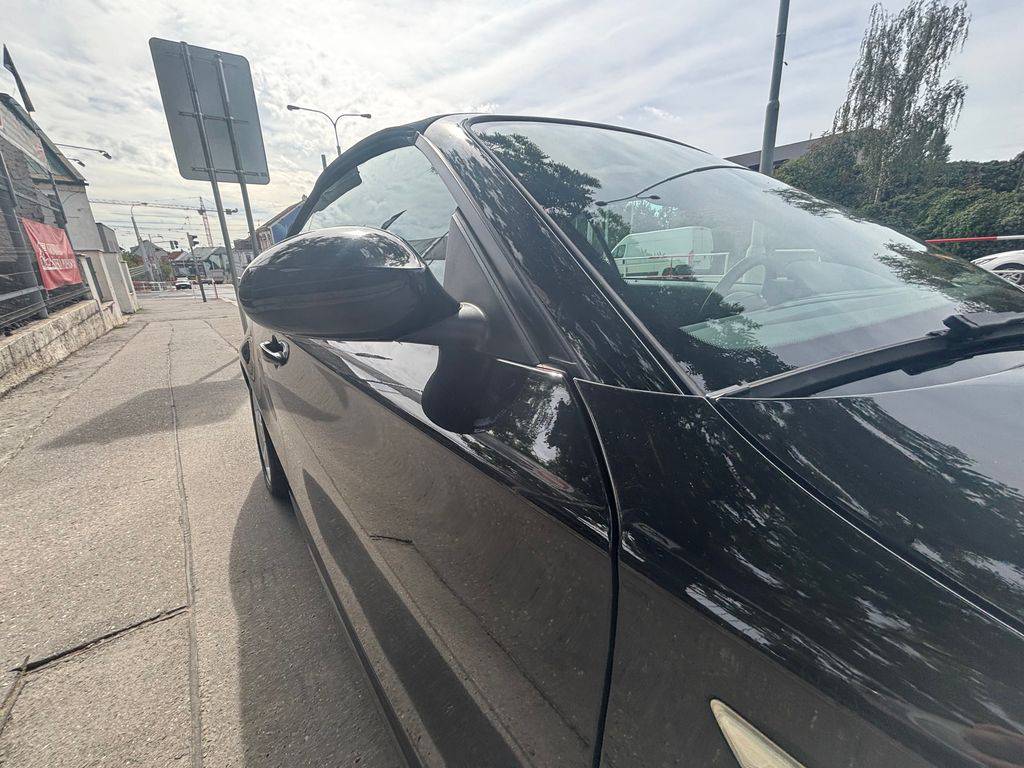 BMW 118 118i/2009/NOVÉ ROZVODY-TOP STAV