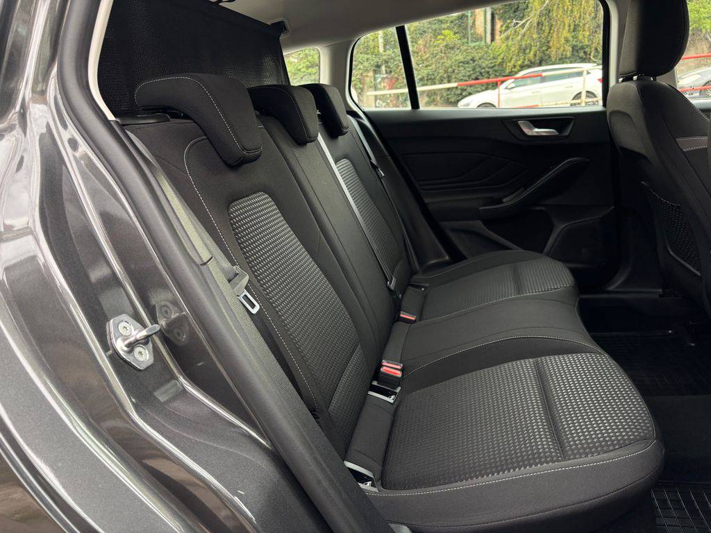 Ford Focus 1.5TDCi-88 kW/2023/AT-8.DPH.Titaniu-záruka