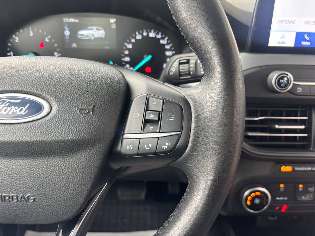 Ford Focus 1.5TDCi-88 kW/2023/AT-8.DPH.Titaniu-záruka