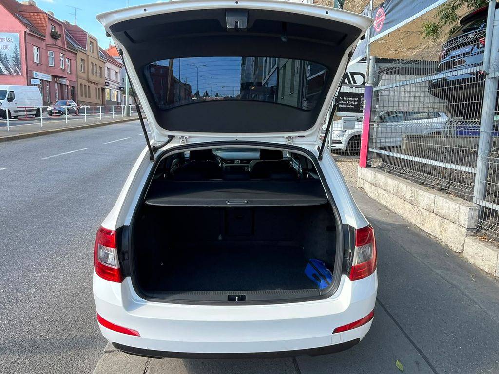 Škoda Octavia 1.6TDI-81KW/2016/CZ.AMBITION PLUS