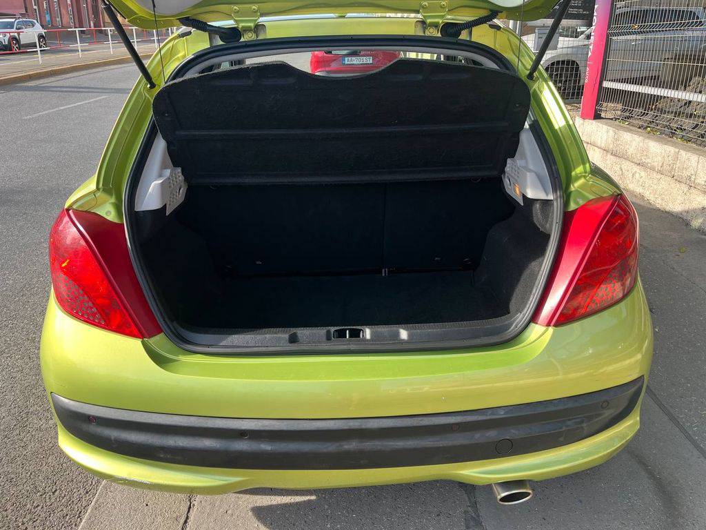 Peugeot 207 1.6i 80KW/2007/PANORAMA-KŮŽE