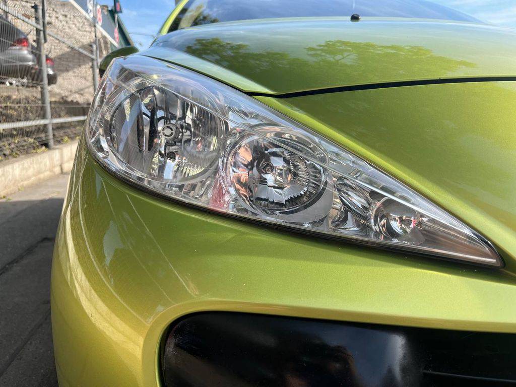 Peugeot 207 1.6i 80KW/2007/PANORAMA-KŮŽE