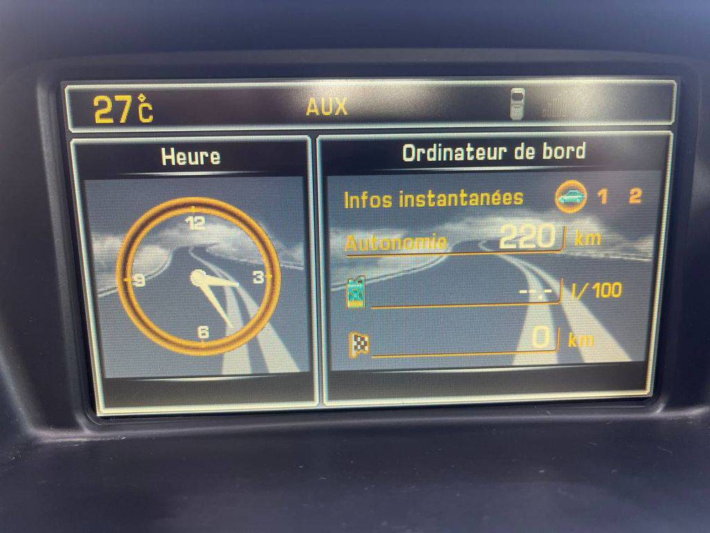 Peugeot 207 1.6i 80KW/2007/PANORAMA-KŮŽE