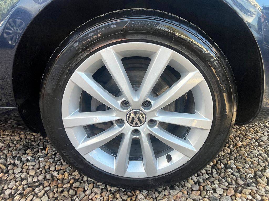 Volkswagen Passat 2.0TDi.4X4.MAN6.HIGHLINE.KŮŽE