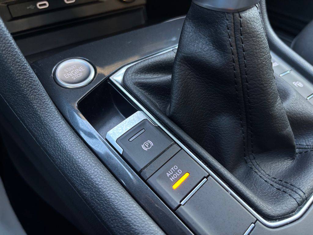 Volkswagen Tiguan 1.4 eTSI.ELEGANCE,1M.DPH-PLNÁ ZÁRUKA