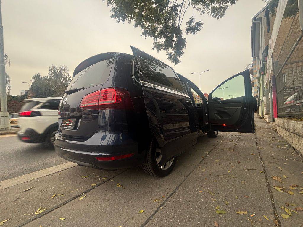 Volkswagen Sharan 2.0TDi/135kW/2017/DSG/Highline/ZÁRUKA