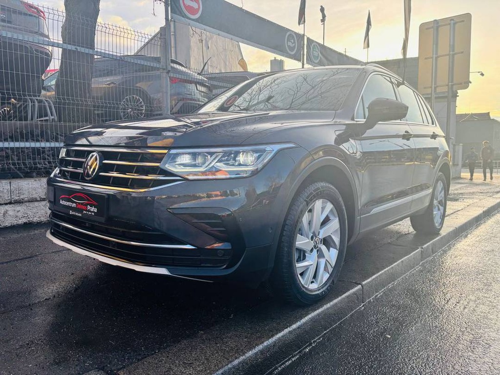 Volkswagen Tiguan PHEV/2023/PREMIUM-1M-ZÁRUKA24