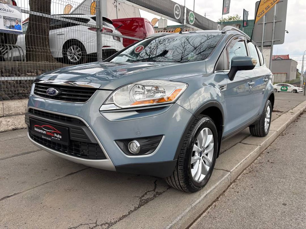 Ford Kuga 2.0TDCi/2010/ČR-4X4-TITANIUM