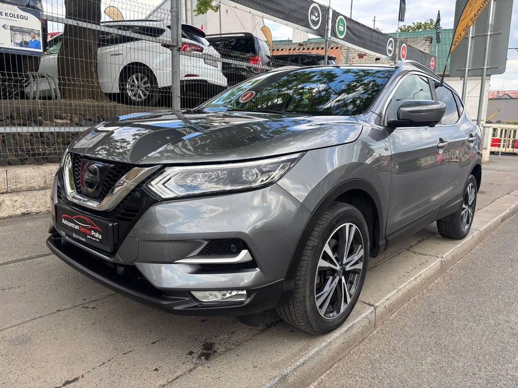 Nissan Qashqai 1.6DIG-T/2018/N-CON/1M/CZ-ZÁR 